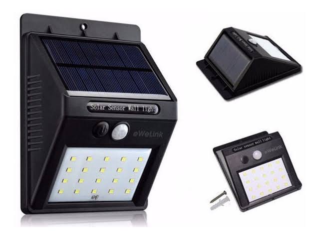 Refletor 30 LEDs com Mini Painel Solar Luatek